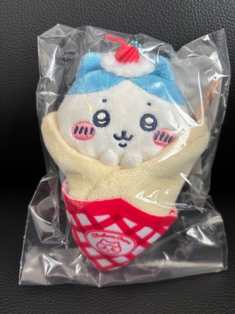 ちいかわ クレープくじ C賞 ハチワレ マスコット - メルカリ
