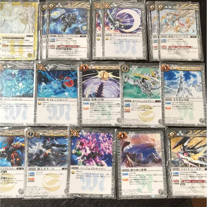 バトスピ 緑コア2袋 新品未使用 おまけ付き(中古コアケース+緑