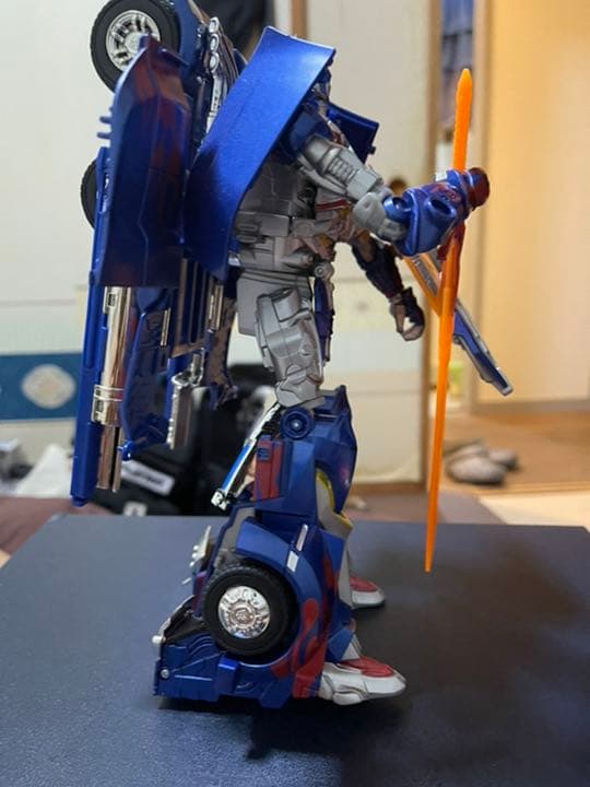 TRANSFORMERS アーマーナイトオプティマスプライム