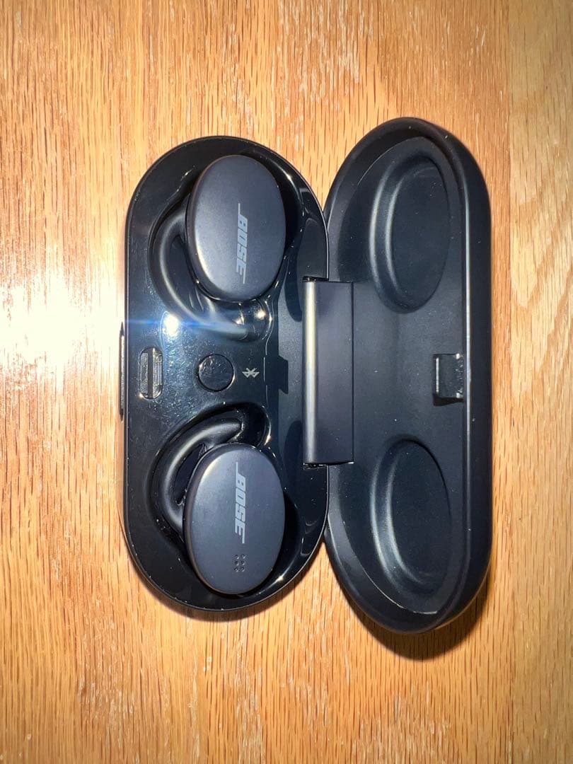 Bose ワイヤレスイヤホン ブラック ジャンク - メルカリ