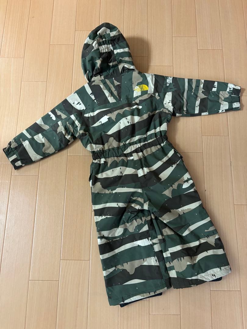 The North Face 子ども用スキーウェア 迷彩