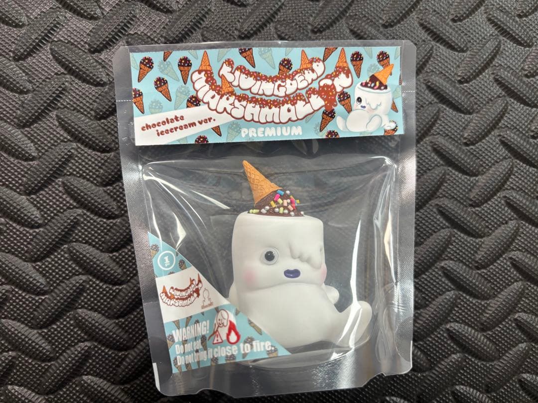 リビングデッドマシュマロ チョコアイスver. ソフビ