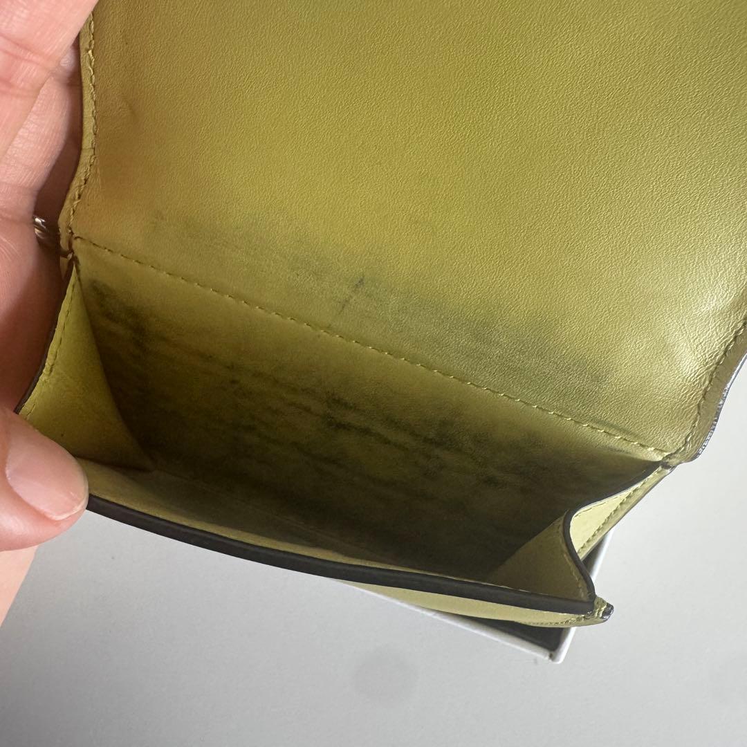 【SALE!】LOEWE エンボスロゴ レザー三つ折り財布