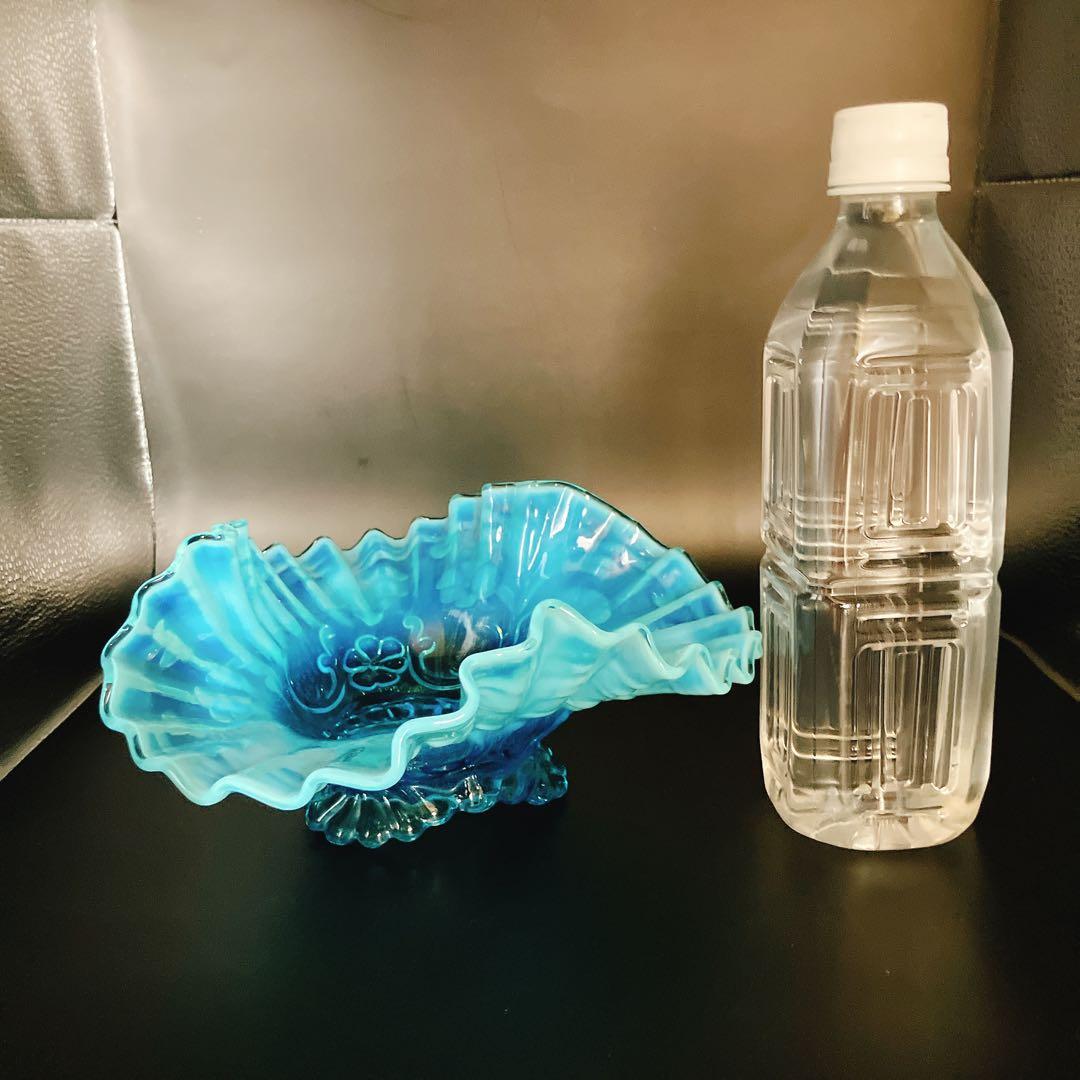 ブルー オパルセント ウランガラス フリル ボウル フェントンかも