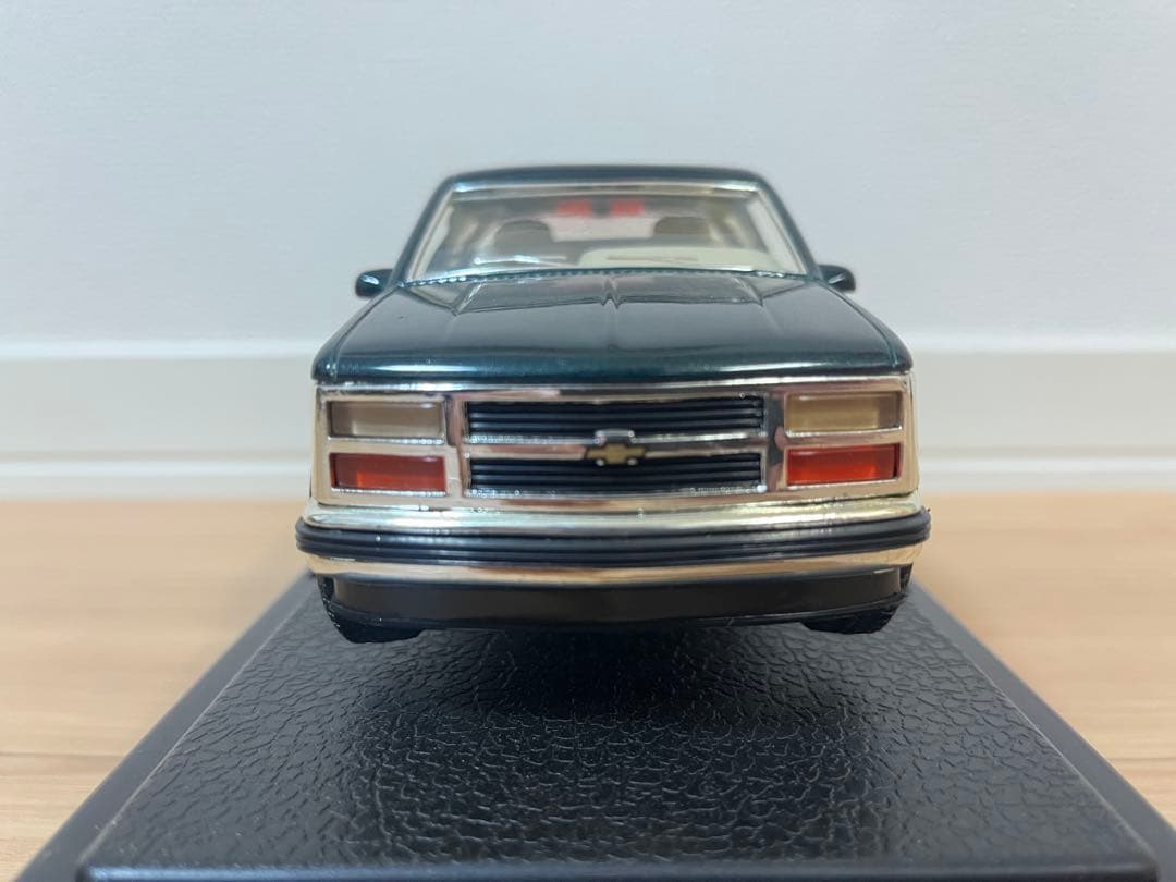 ミニカー 1997 chevrolet c/k pickup 3500