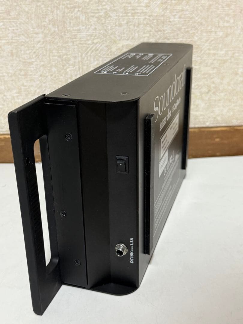 Soundcraft Ui12 デジタルミキサー