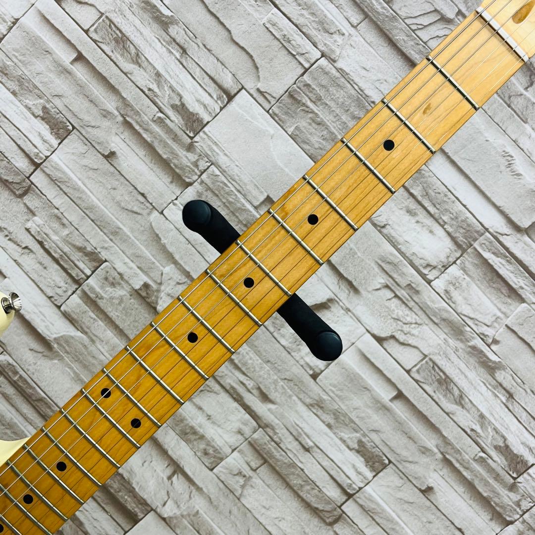 Squier エレキギター STRATOCASTER ストラトキャスター