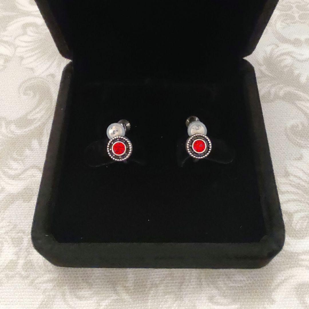 悪魔執事と黒い猫 あくねこ クリスマスプレゼント イヤリング ハウレス