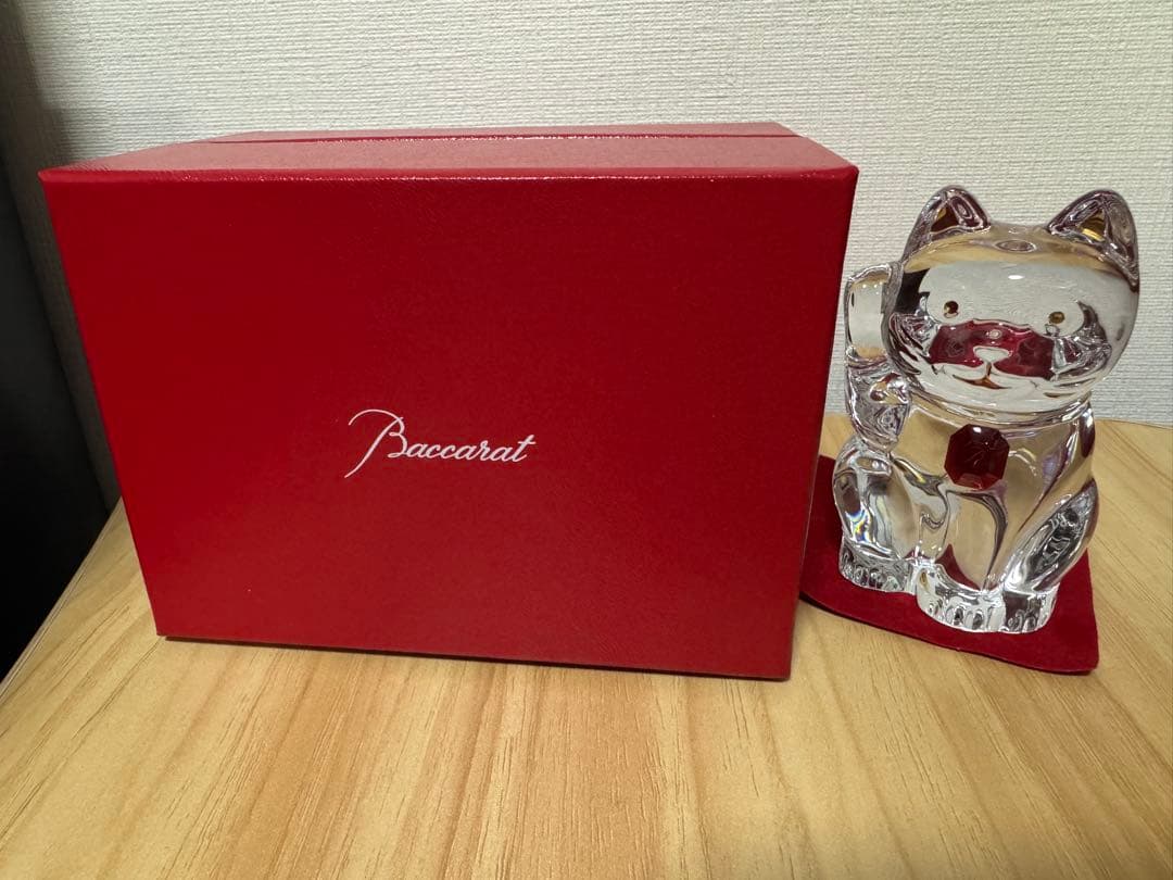 美品！バカラ 招き猫 まねき猫 レッドオクトゴン 箱付き まねき猫 レッドオクトゴン | 商品詳細 | 高島屋オンラインストア