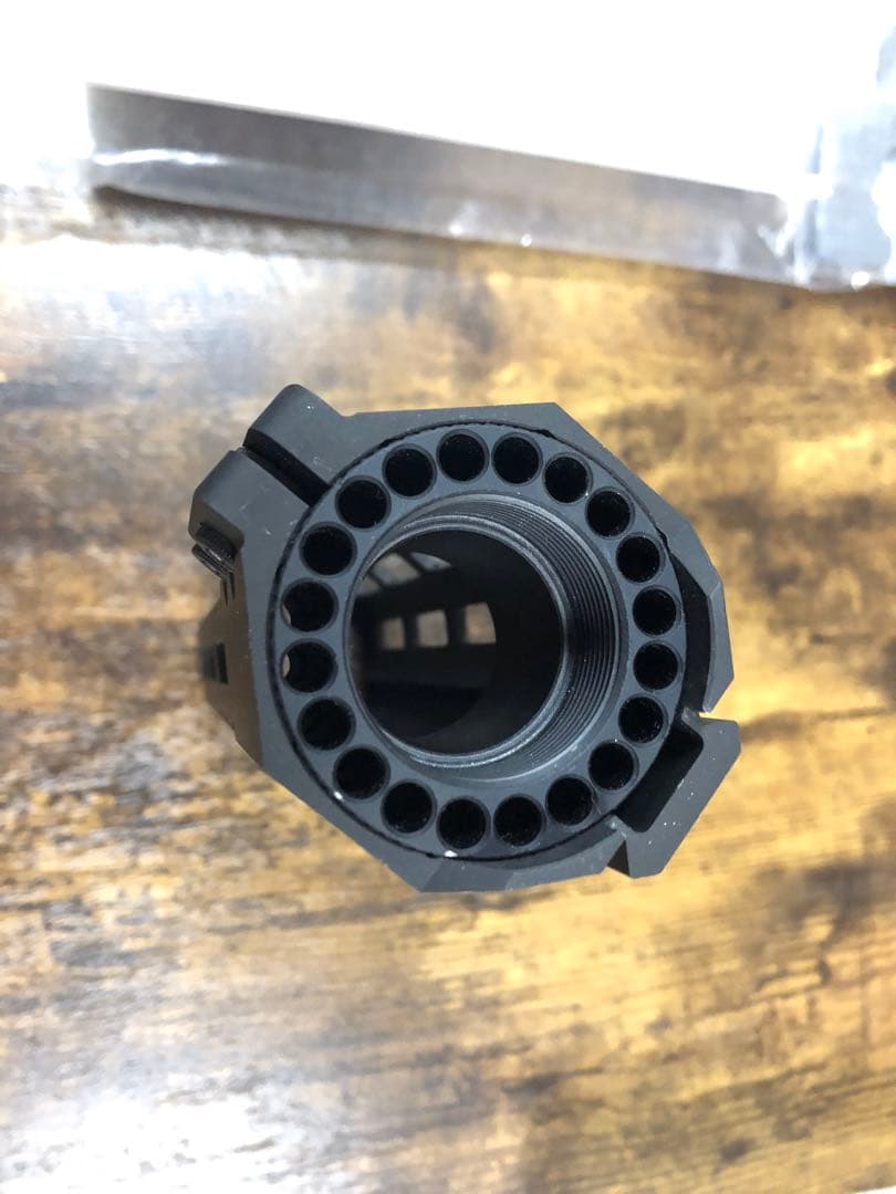 実物 midwest industriers 7.25inch ハンドガード