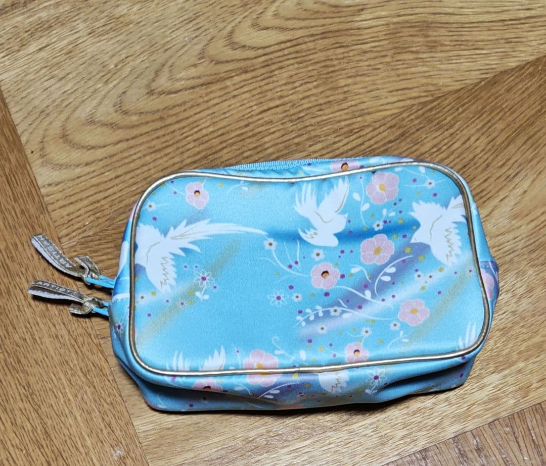 羽生結弦 ANAオリジナル ARTISAN＆ARTIST コラボポーチ