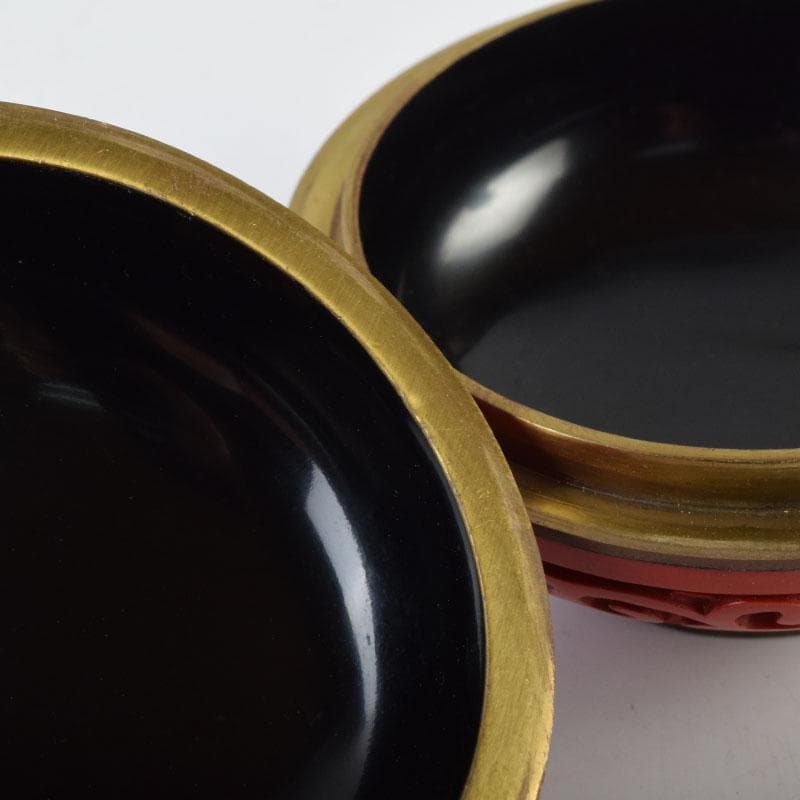 中国　剔紅　堆朱　花草文　香合　時代箱付　V　9085