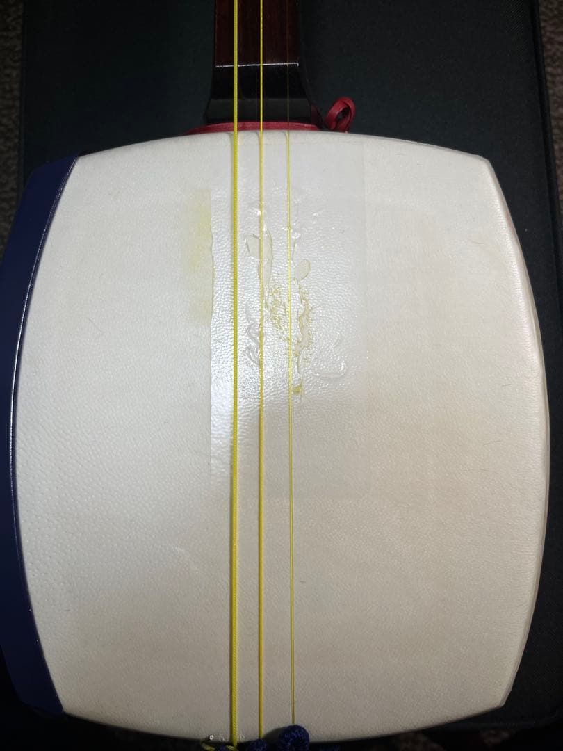 津軽三味線 紅木 本鼈甲撥 超軽量ケース付き