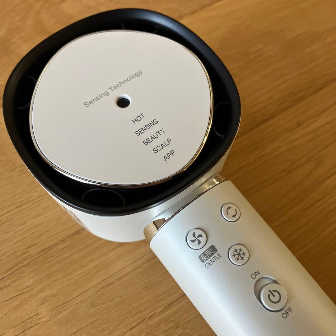 （Rさん専用）シャープ ドライヤー IB-WX902Wホワイト