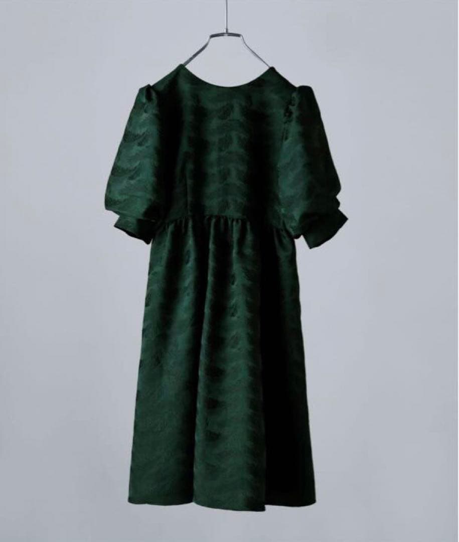 完売品　ジャガードパフスリーブドレス　etoll.