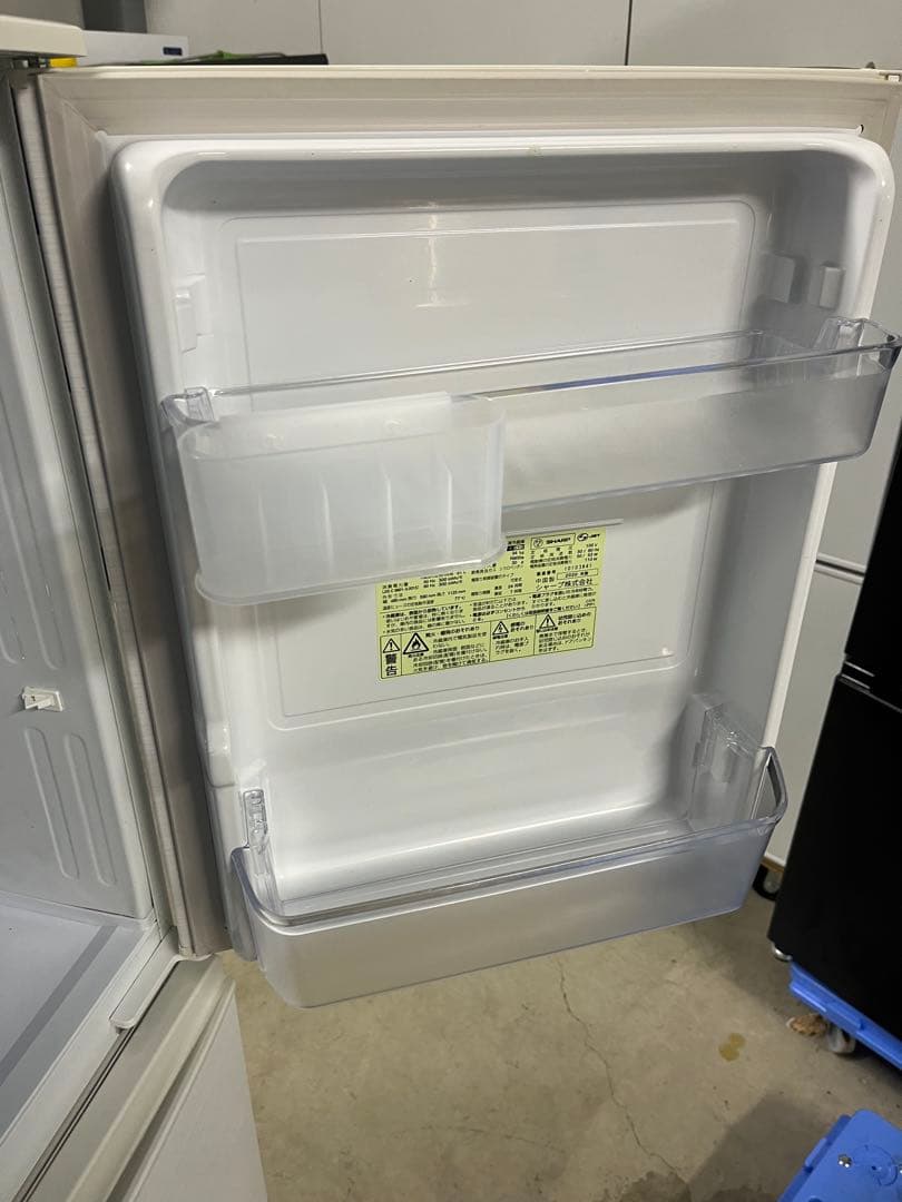 SHARP 2020年製 137ℓ冷蔵庫 SJ-D14F-W T