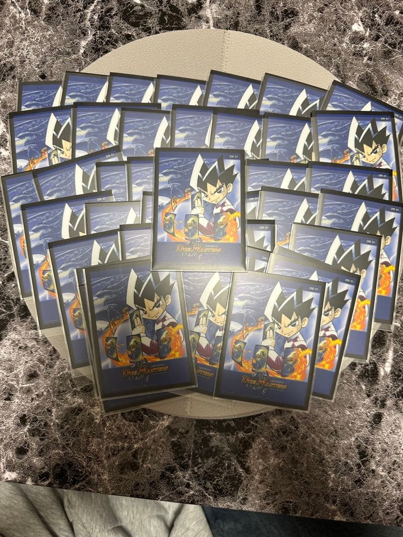 絶版】切札勝舞 DMS-01/DM-01 神歌繚乱 スリーブ 40枚 - メルカリ