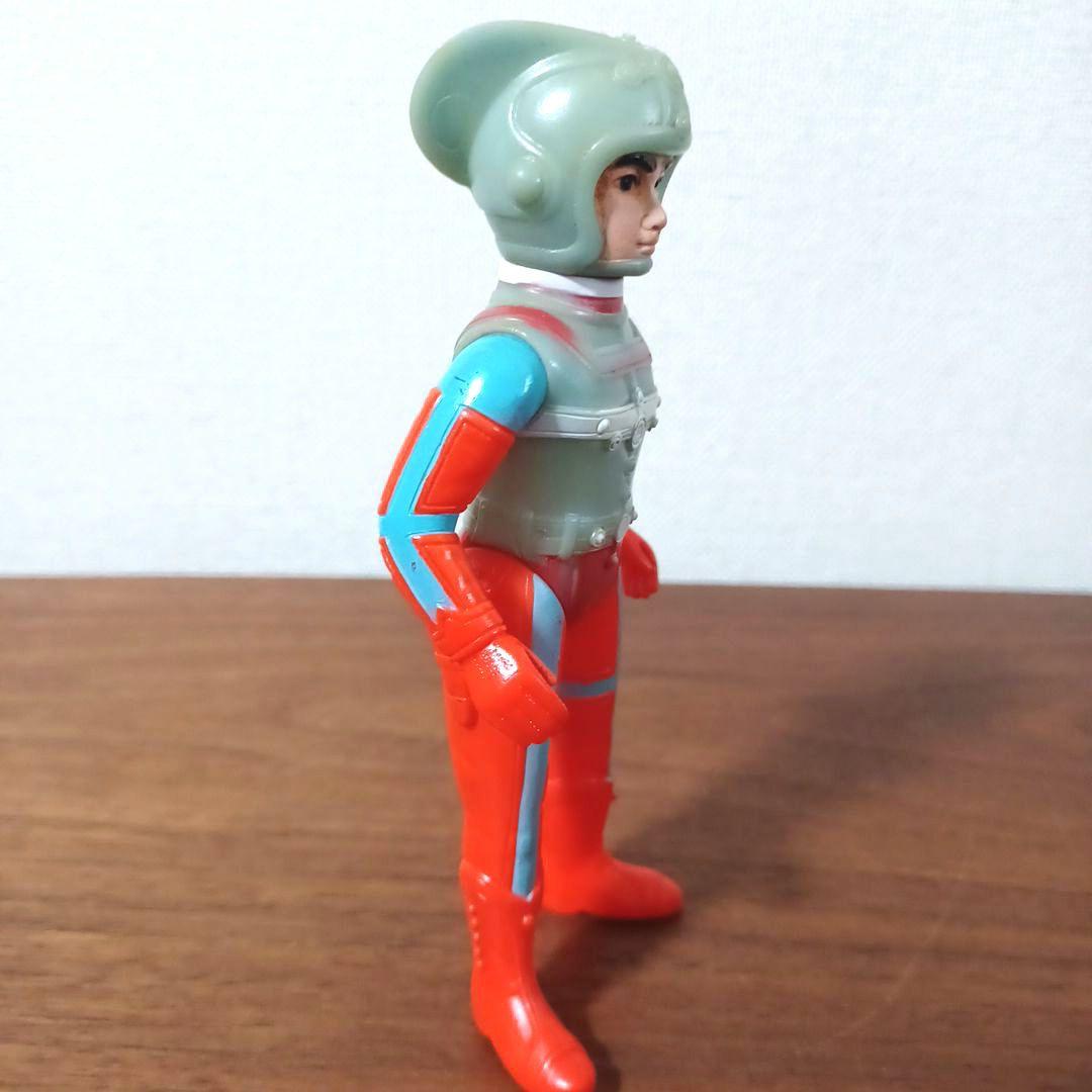 ウルトラマンシリーズ隊員「ZAT」「TAC」「MAT」ソフビフィギュア3体セット