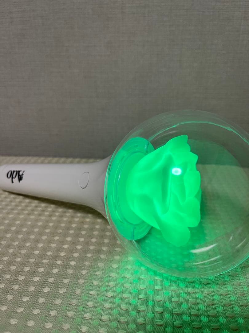 Ado 喜劇 カムパネルラ ローズ ペンライト