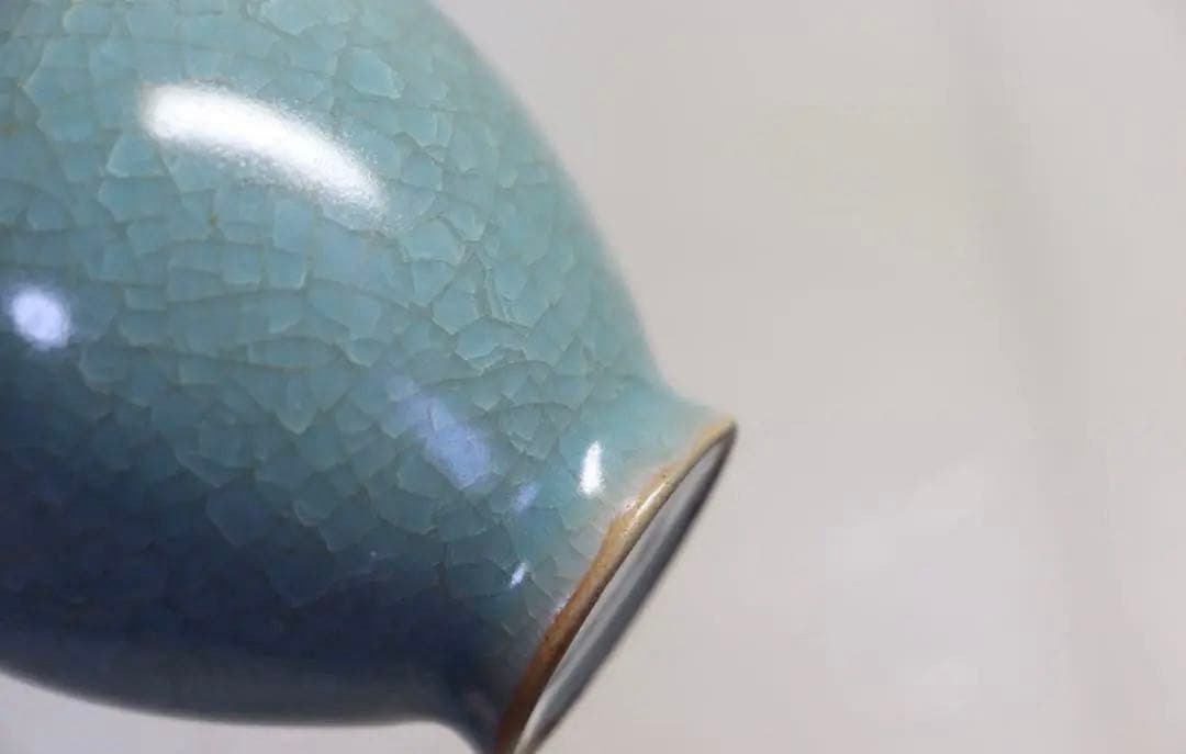 中国 宋時代 天青釉汝窑冰片纹长颈瓶 青磁長頸瓶 七官青磁 - メルカリ