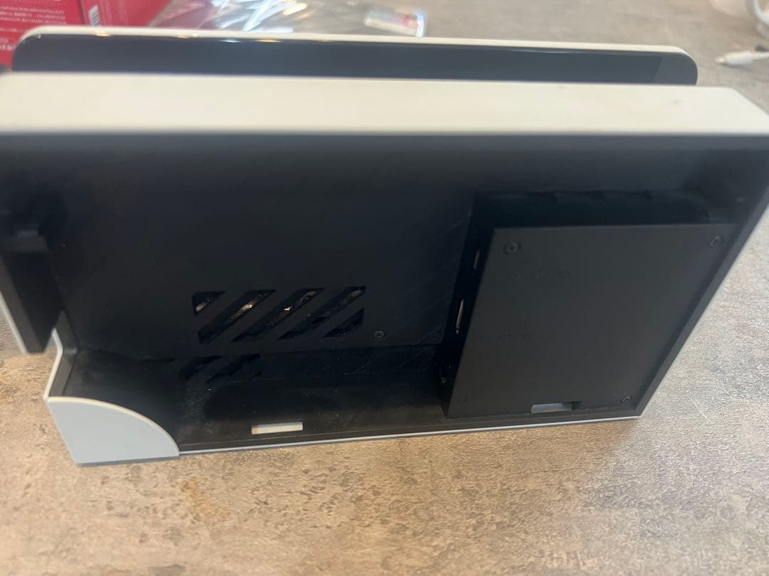 Nintendo Switch有機EL.ジョイコン不具合あり　64GB SD付き