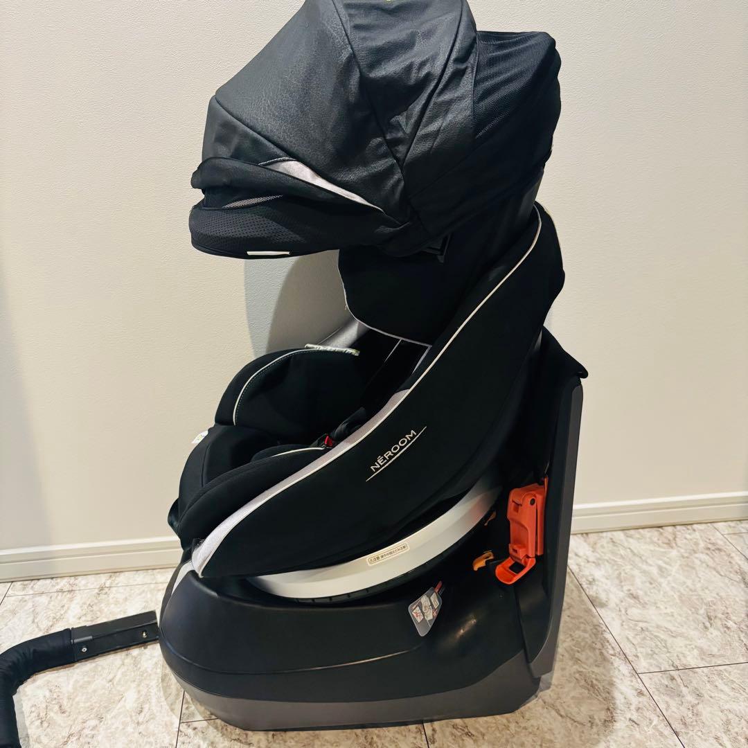 Combi コンビ ネルーム エッグショック 高級チャイルドシート　シートベルト