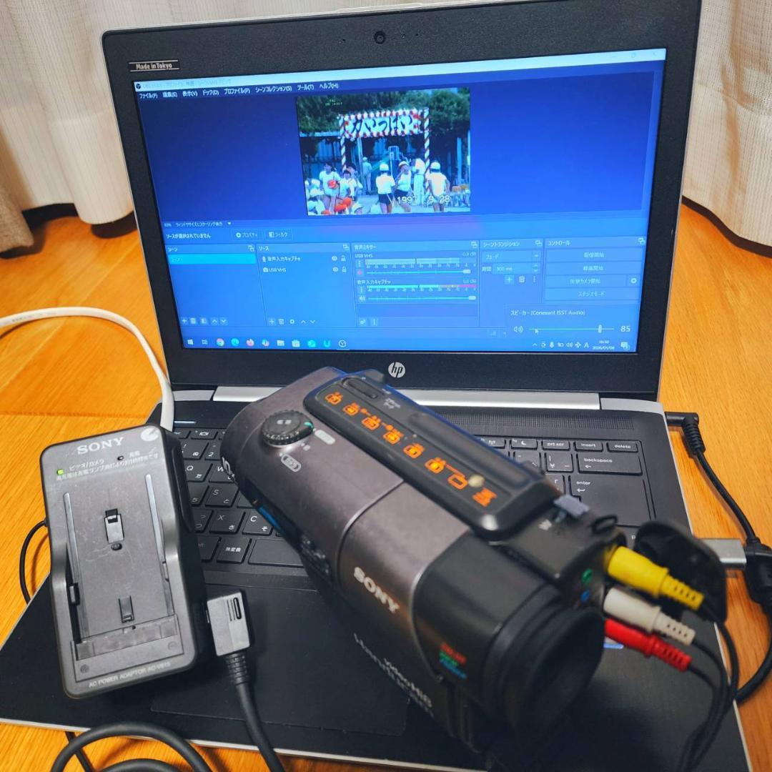 【動作確認済】Hi8 SONY 高画質 ビデオカメラ CCD-TR3 セット