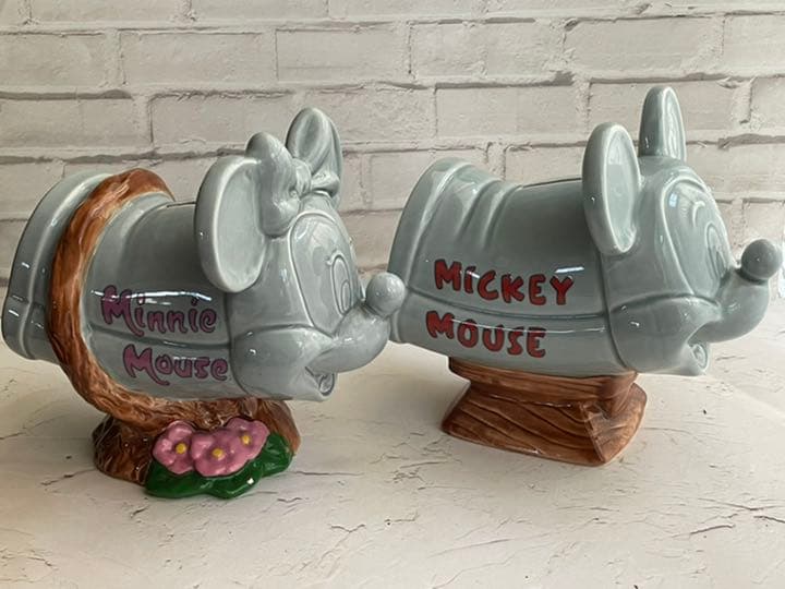 東京ディズニーランド　トゥーンタウン　ミッキー＆ミニーの家　ポスト　貯金箱置物