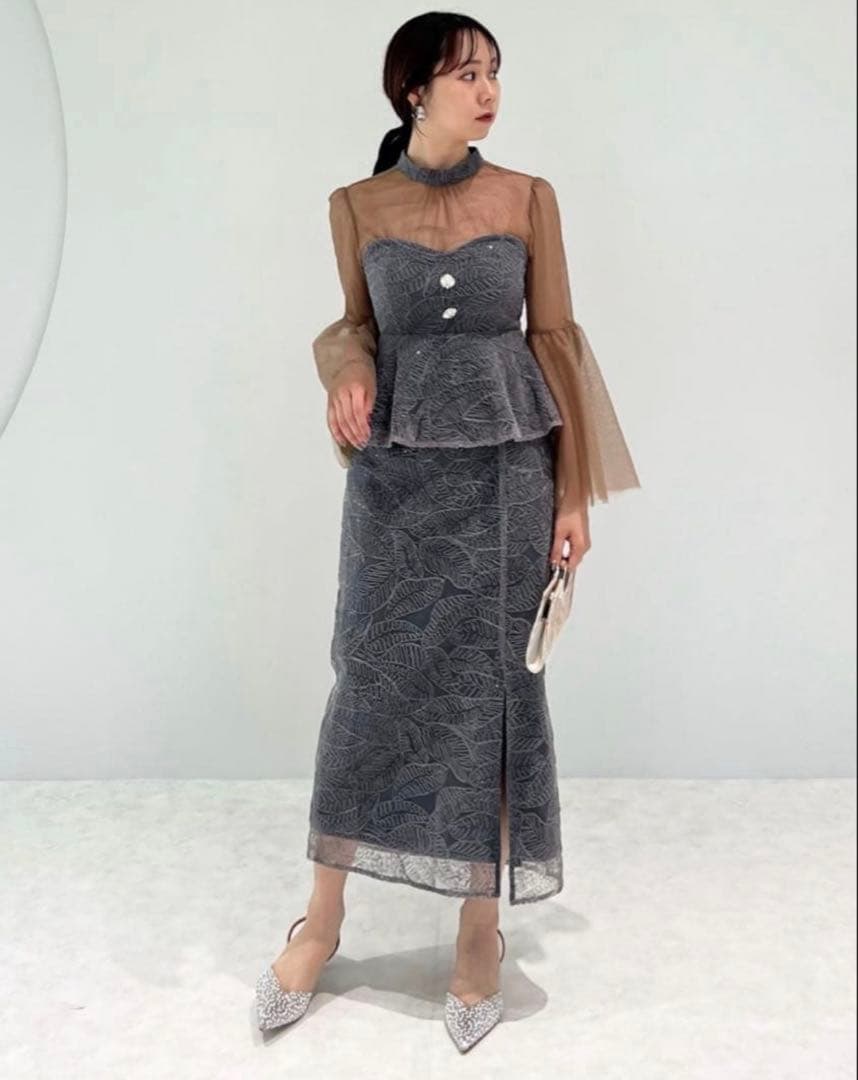 Leja ドレス スパンコール 刺繍 ビジューボタン フレアスリーブ セット