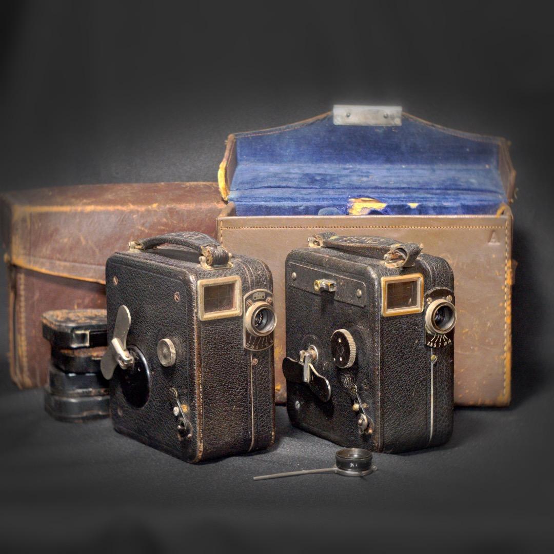 d*7様 Pathé ヴィンテージフィルムカメラ 2台セット d*7様 Pathé ヴィンテージフィルムカメラ 2台セット d*7様 Pathé