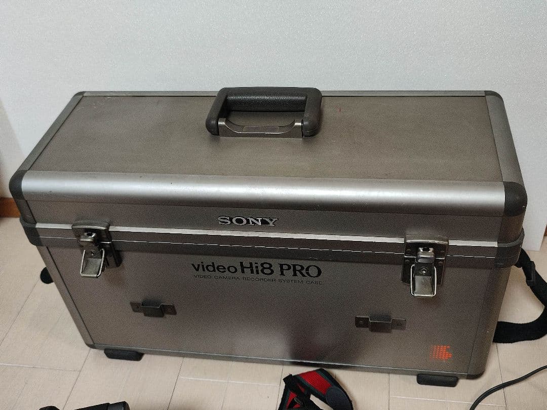 SONYソニーCCD-V5000ビデオHi8PROカメラ中古動作未確認ジャンク - メルカリ