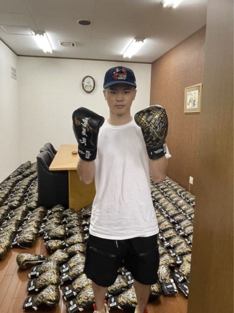 那須川天心 直筆サイン入り グローブ キックボクシング 格闘技 レア