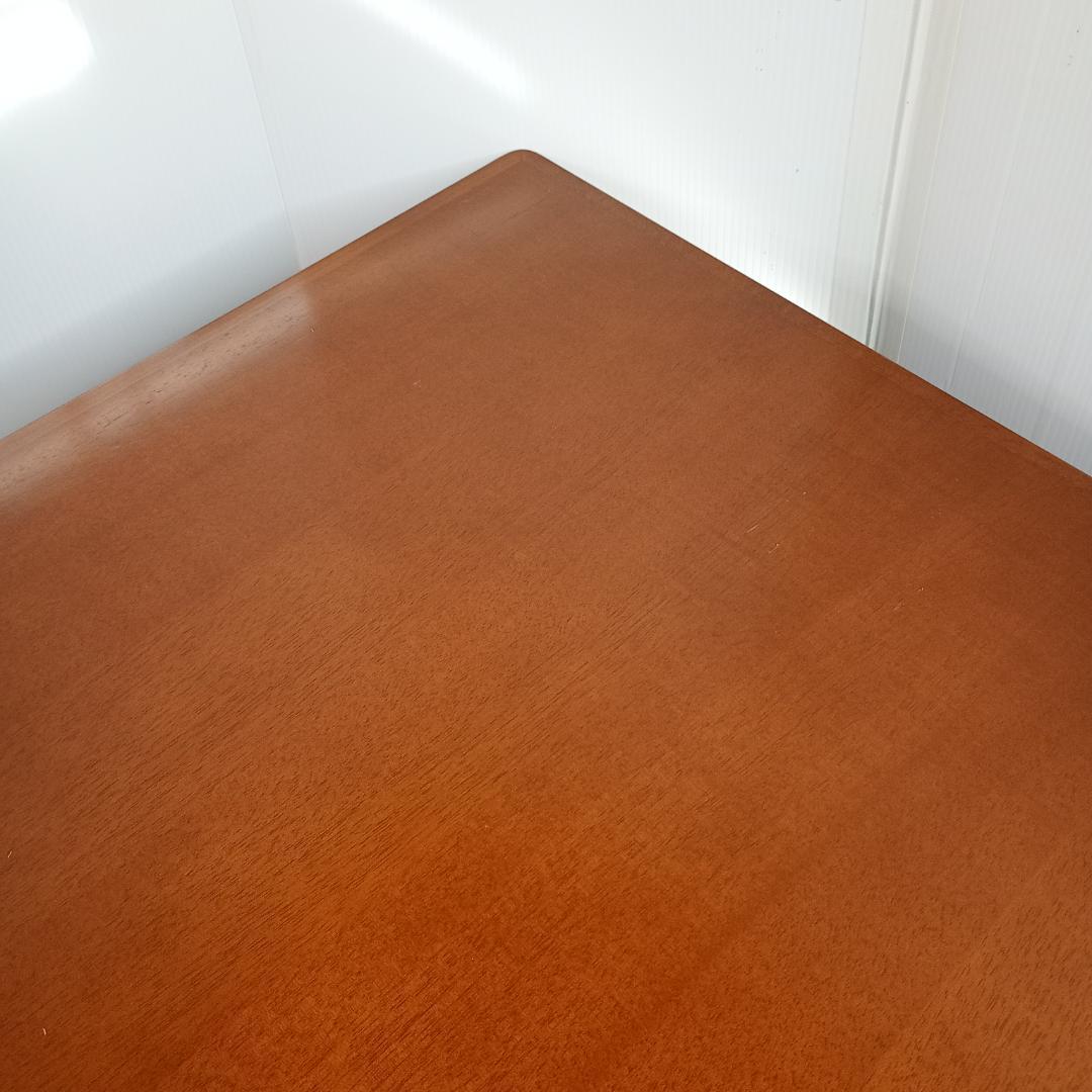 カリモク60ダイニングテーブル　1500,800,700