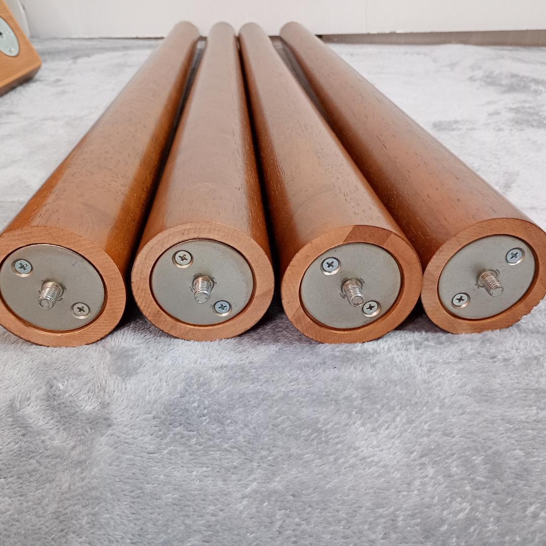 カリモク60ダイニングテーブル　1500,800,700