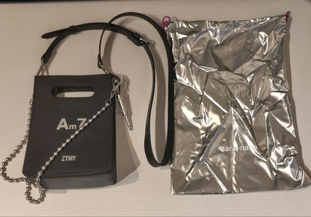 nana-nana × ZUTOMAYO A5_Am7 (Black) nana-nana × ZUTOMAYO A5_Am7