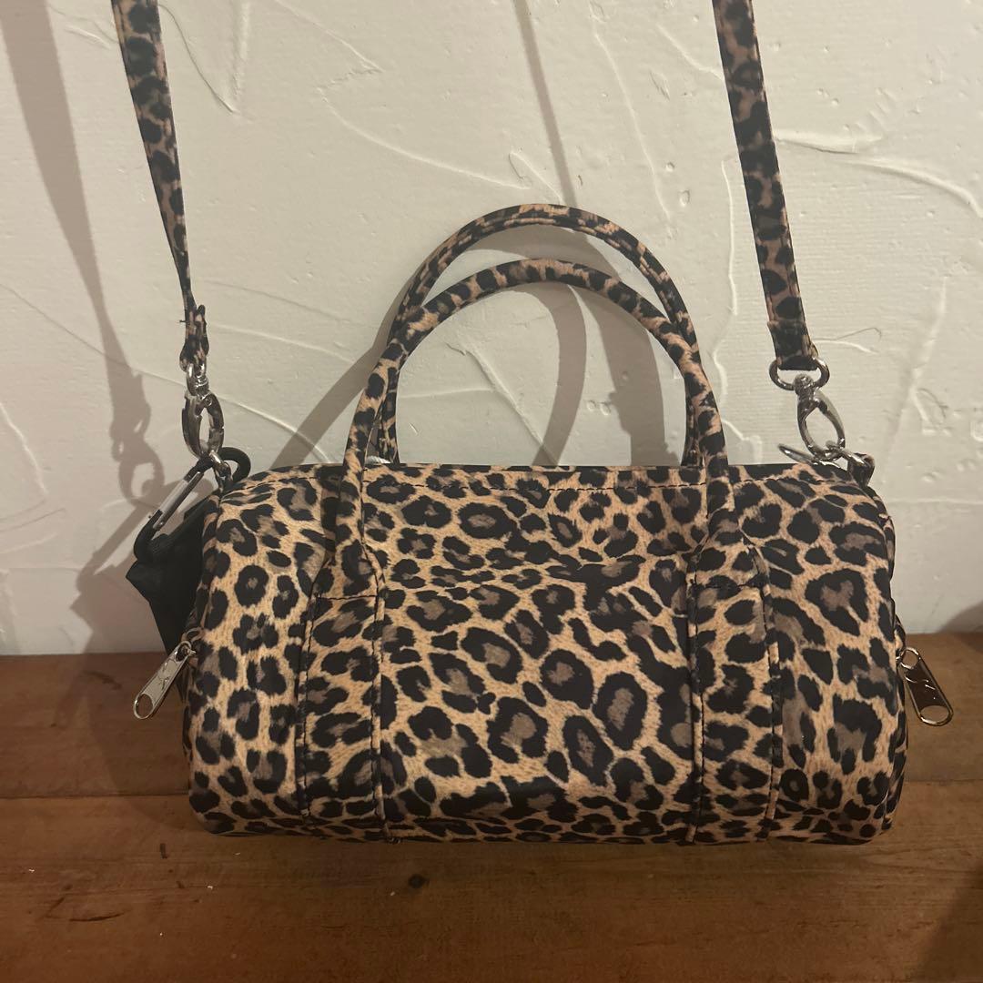 二宮こずえ　outdoor products コラボ　バッグ　キャメル