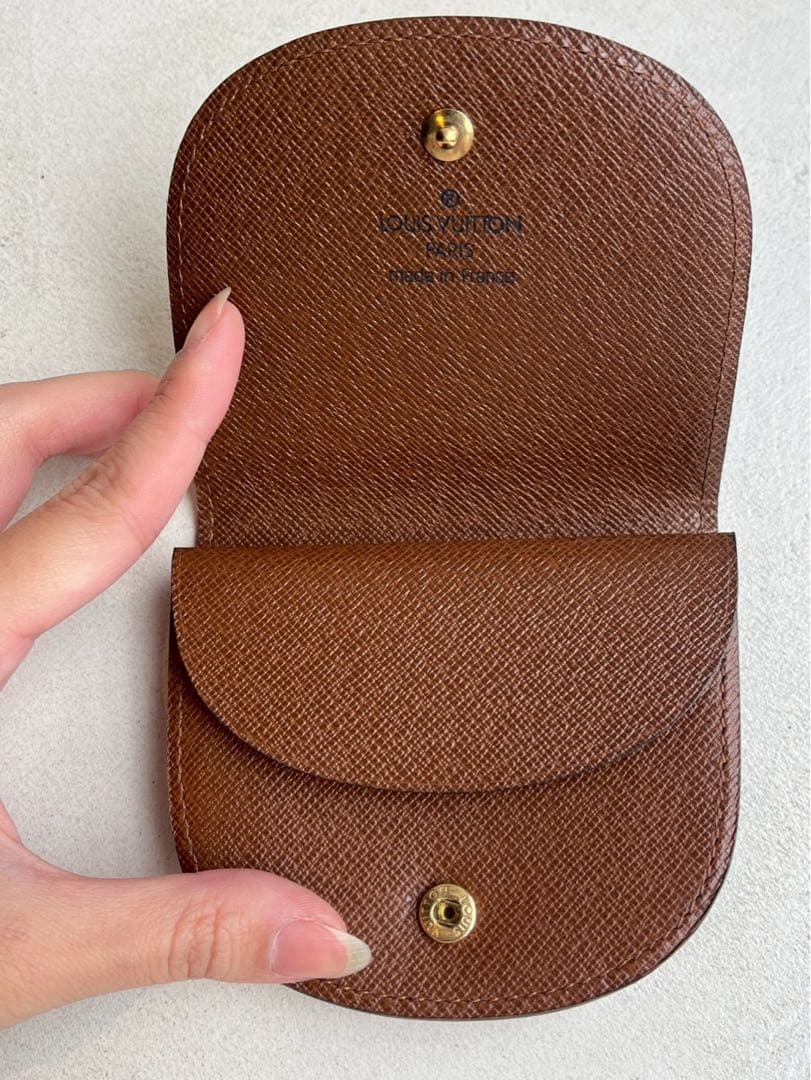 【新品未使用】LOUISVUITTONモノグラム ポルトモネ グゼ ケース