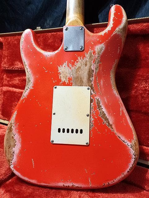 ギター FiestaRed Relic LaquerFinishStratocaster