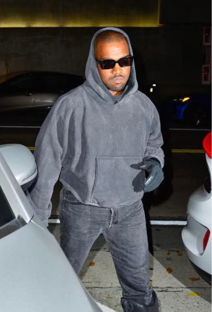 Kanye West着用 COGNITO SMART SHOCK グローブ - メルカリ