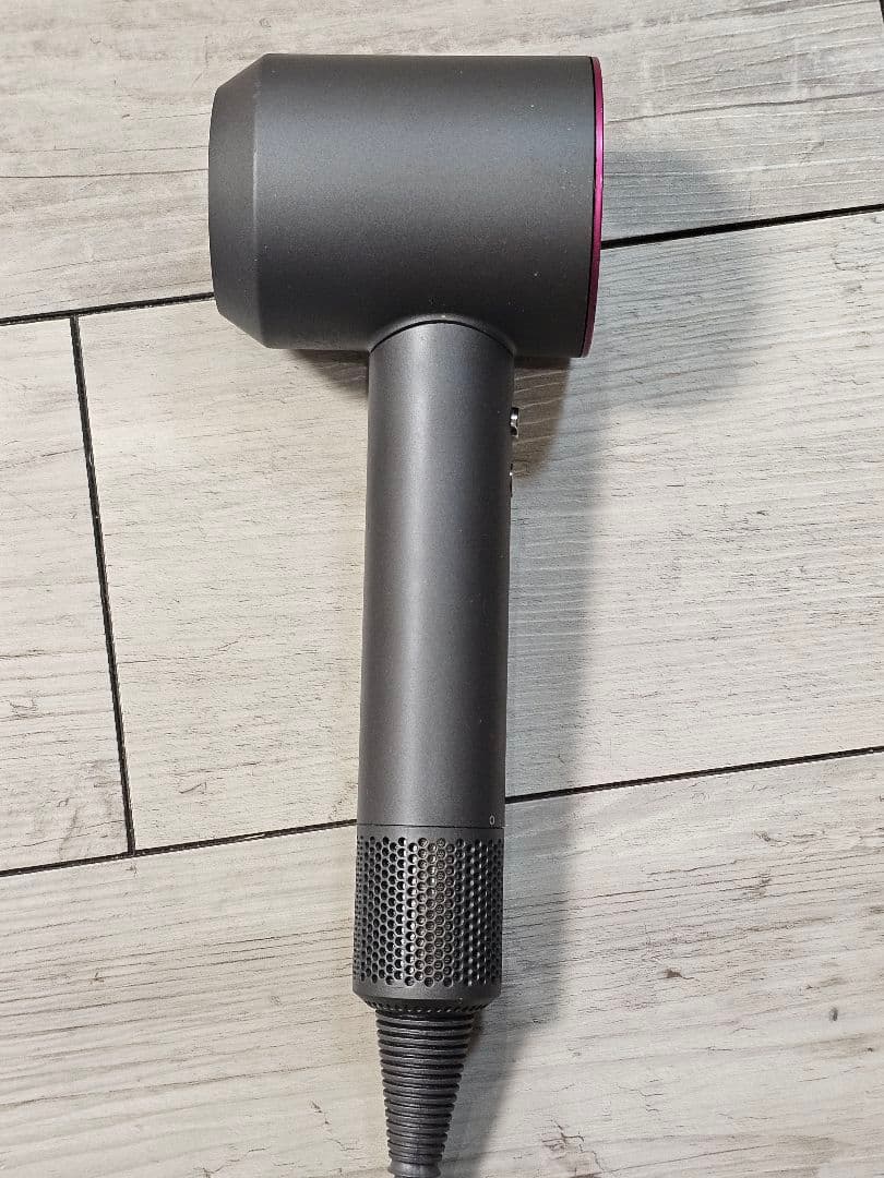 圧倒的最安値　保証付き！　ダイソン　メンテナンス済み　dyson hd01