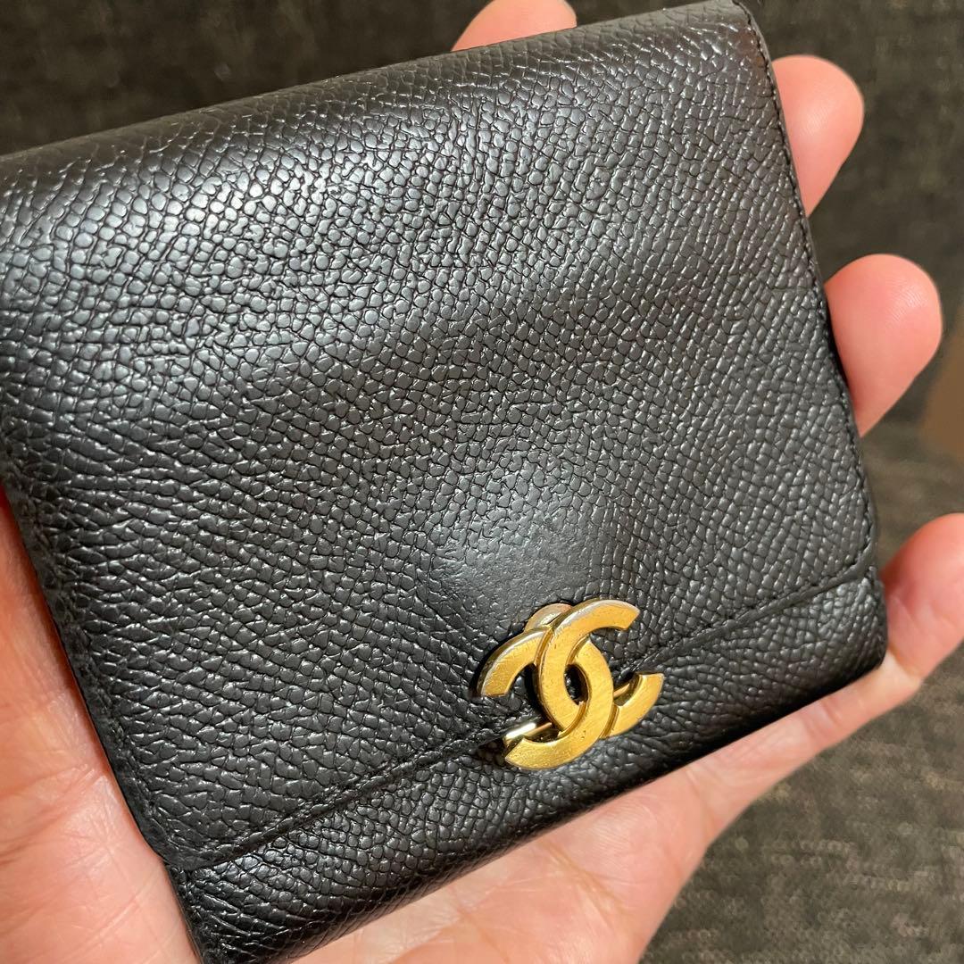 CHANEL シャネル　キャビアスキン　立体ココボタン　ケース