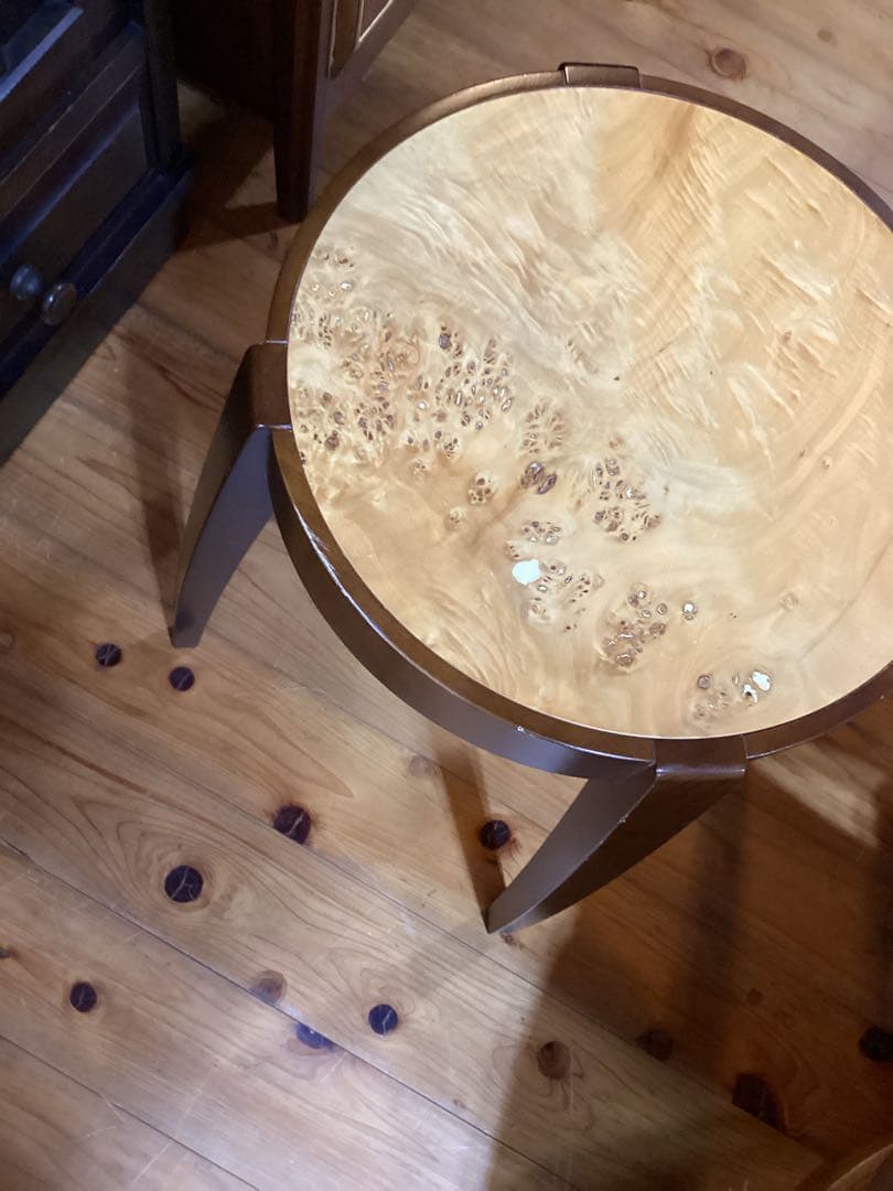 スツール　AD_CORE MEDUSA 椅子　花台　サイドテーブル