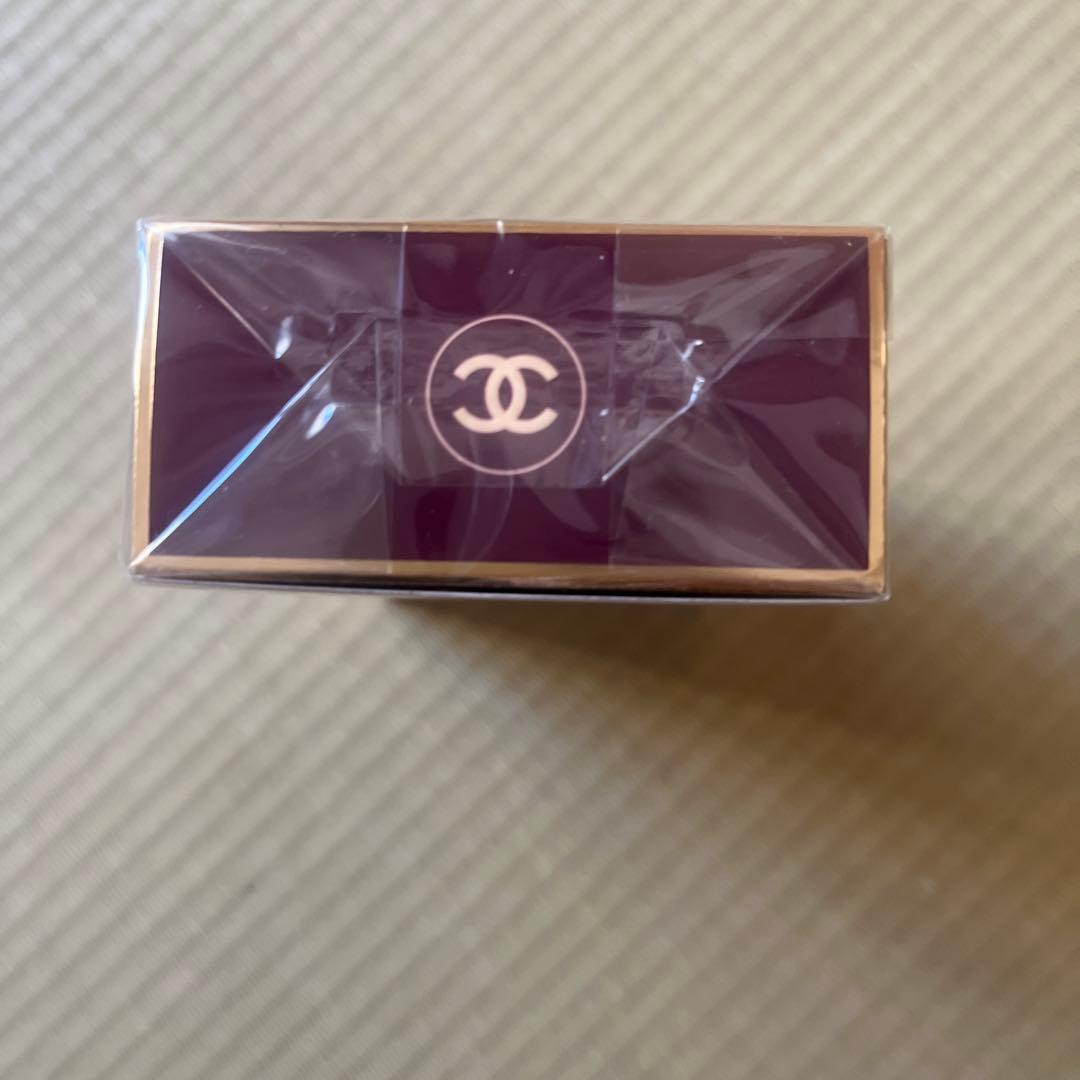 シャネル アリュール センシュエル オードゥ パルファム (ヴァポリザター) …