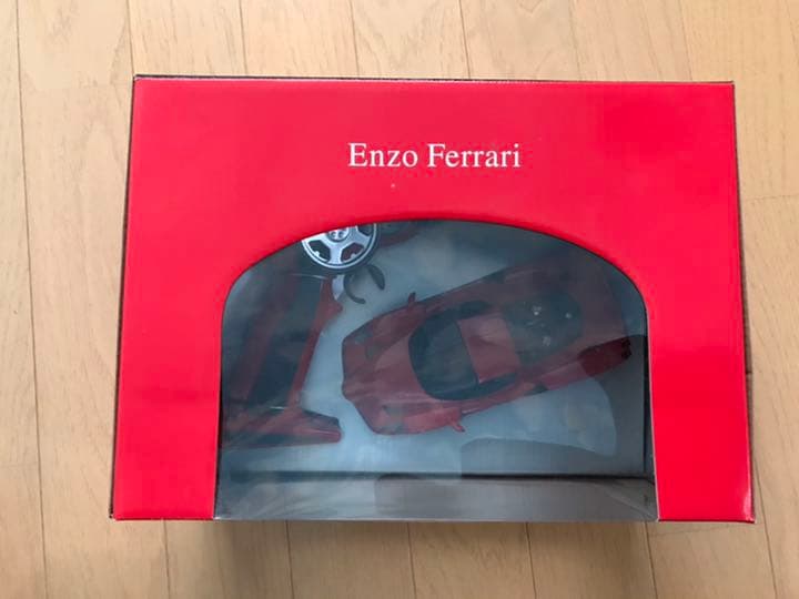 ホビーラジコン EnzoFerrari