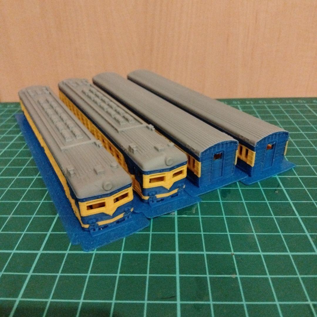 カザフスタン　ER22近郊電車　鉄道模型（Nゲージ）キット　4両セット