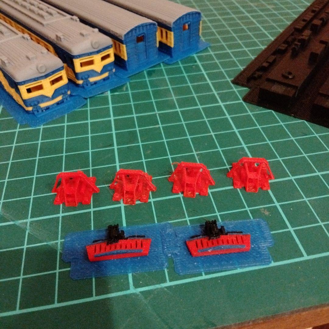 カザフスタン　ER22近郊電車　鉄道模型（Nゲージ）キット　4両セット