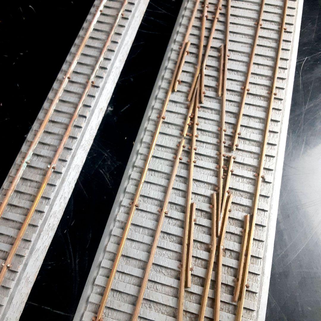 f174 鉄道模型 電気式 Ｎゲージ 木製レール付 電車 模型