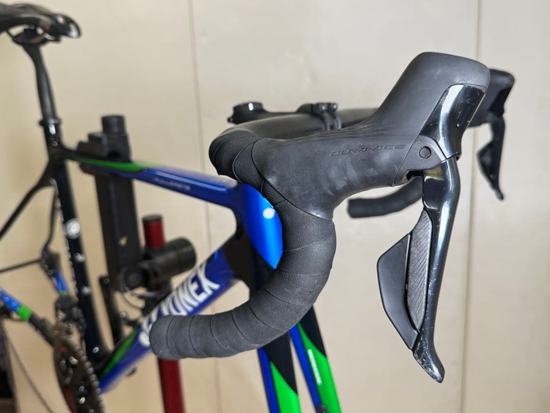 YONEX カーボンロードバイク