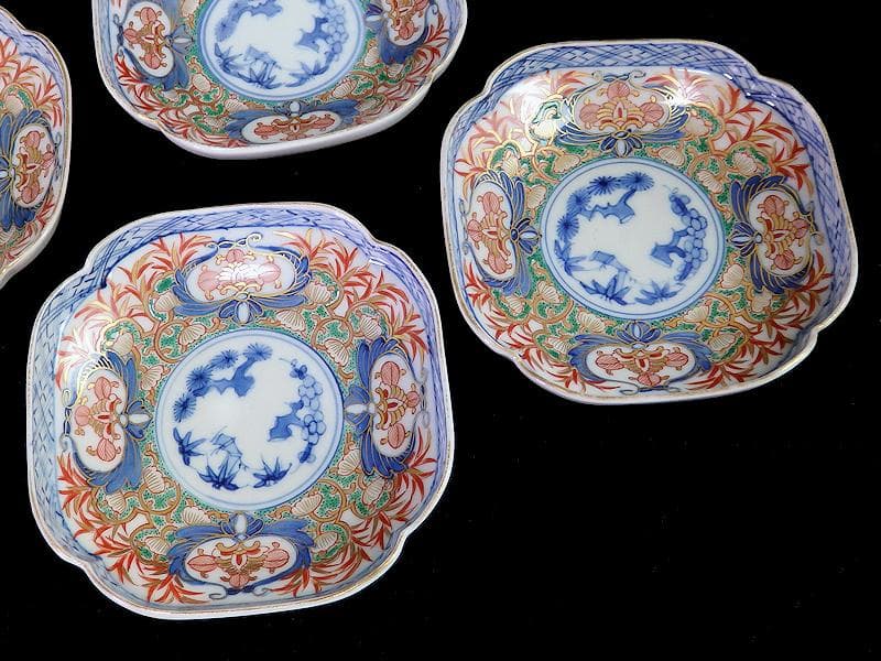 大聖寺伊万里　金襴手　松竹梅に草花紋の図　四方角皿 ５枚　C688AS-fbbi