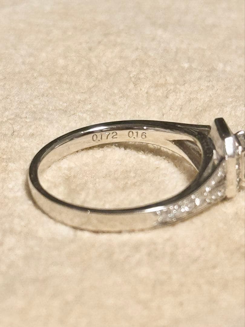 ヴァンドーム青山 Pt950 0.332ct VVS2 保証書・箱付 7号